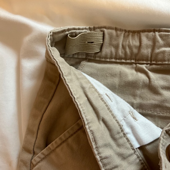 Old Navy Tan Khaki Twill Bermuda Shorts for Girls - Picture 3 of 6